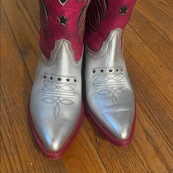 Idyllwind by Miranda Lambert Silver and Pink Western Leather Cowboy Boots - Picture 4 of 5